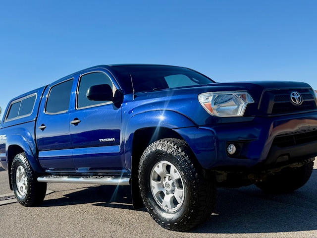 2014 Toyota Tacoma Double Cab TRD Off-Road Pickup 4D 5 ft