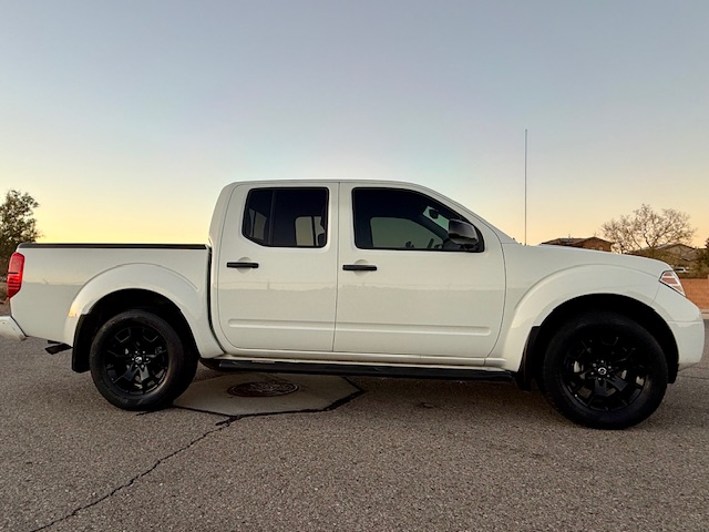2021 Nissan Frontier Crew Cab SV