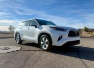 2021 Toyota Highlander LE Plus Sport Utility 4D