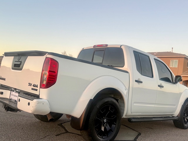 2021 Nissan Frontier Crew Cab SV