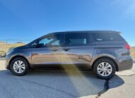 2017 Kia Sedona LX Minivan 4D