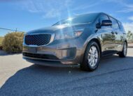 2017 Kia Sedona LX Minivan 4D