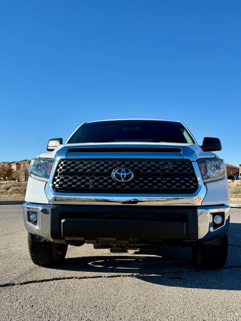 2020 Toyota Tundra CrewMax SR5 Pickup 4D 5 1/2 ft