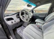 2012 Toyota Sienna LE