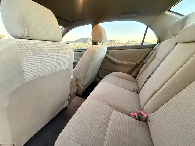 2005 Toyota Corolla S Sedan 4D