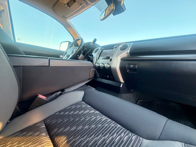 2019 Toyota Tundra CrewMax 4D Pickup 5 1/2 ft