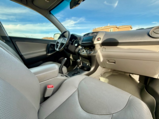 2012 Toyota RAV4 Limited