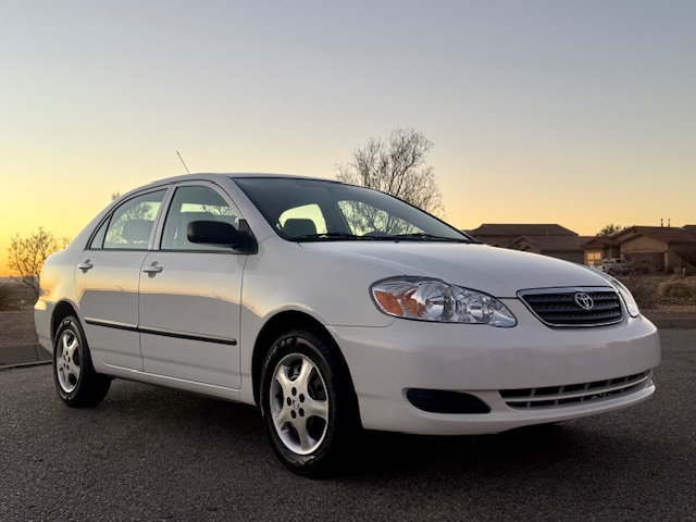 2005 Toyota Corolla S Sedan 4D