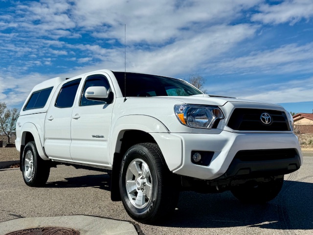 2013 Toyota Tacoma Double Cab TRD Off-Road Pickup 4D 5 ft