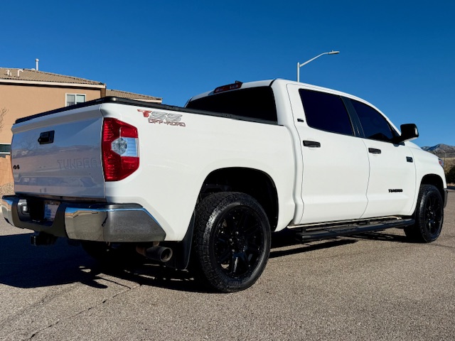 2020 Toyota Tundra CrewMax SR5 Pickup 4D 5 1/2 ft
