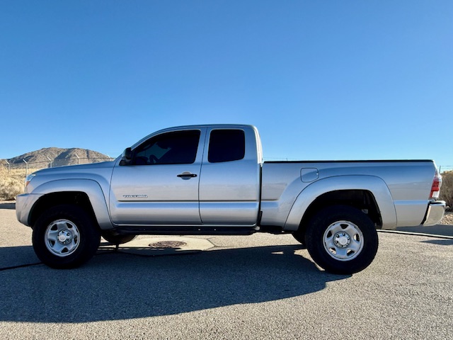 2011 Toyota Tacoma Access Cab Pre-Runner
