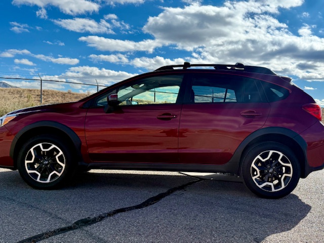 2017 Subaru Crosstrek 2.0i Limited Sport Utility 4D