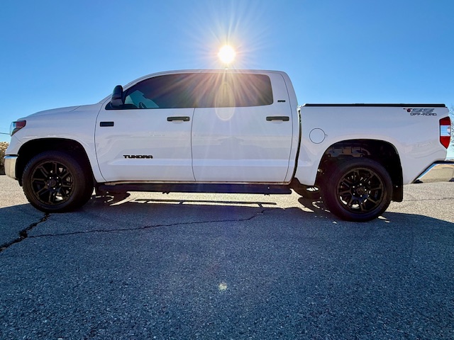 2020 Toyota Tundra CrewMax SR5 Pickup 4D 5 1/2 ft