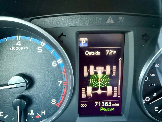 2018 Toyota RAV4 XLE Sport Utility 4D