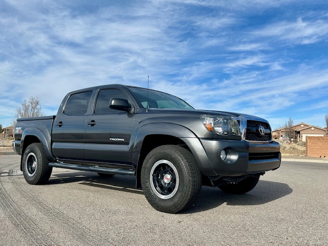 2011 Toyota Tacoma Double Cab T/H Pro