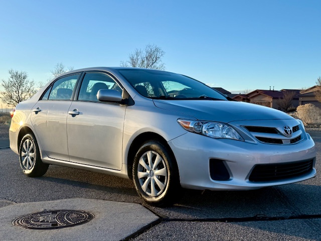 2011 Toyota Corolla LE Sedan 4D