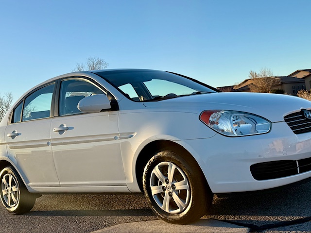2008 Hyundai Accent GLS Sedan 4D