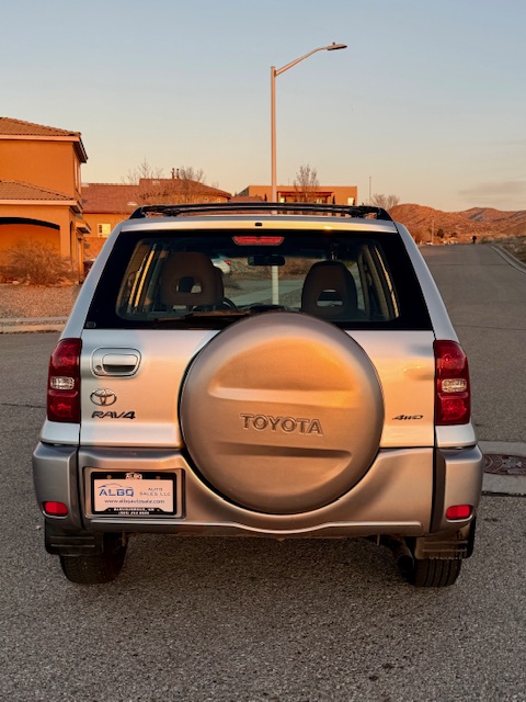 2005 Toyota RAV4 Sport SUV 4D