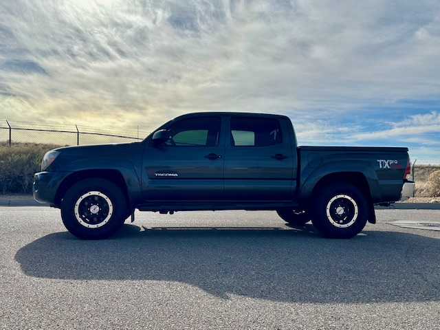 2011 Toyota Tacoma Double Cab T/H Pro