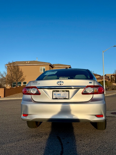 2011 Toyota Corolla LE Sedan 4D