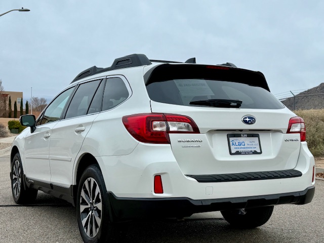 2016 Subaru Outback 2.5i Limited Wagon 4D