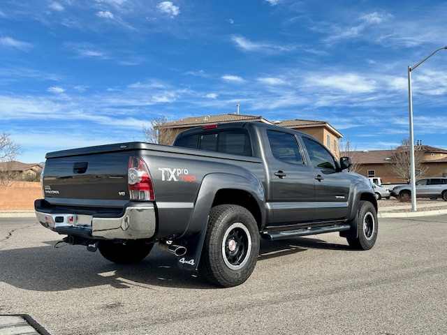 2011 Toyota Tacoma Double Cab T/H Pro