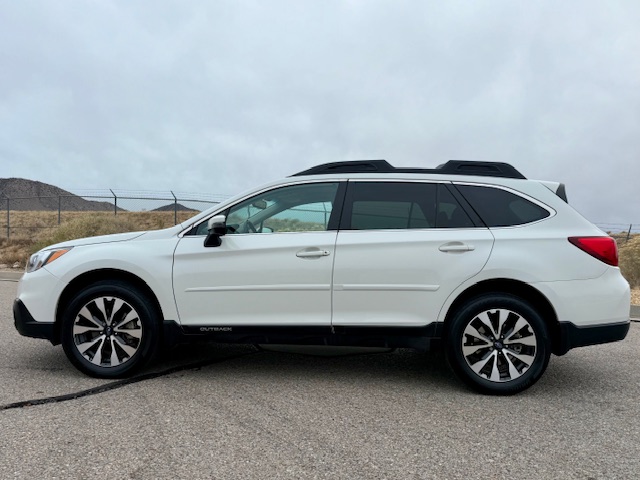 2016 Subaru Outback 2.5i Limited Wagon 4D
