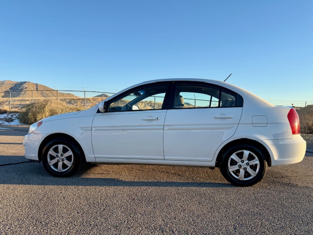 2008 Hyundai Accent GLS Sedan 4D