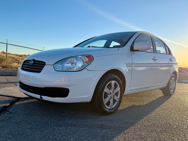 2008 Hyundai Accent GLS Sedan 4D