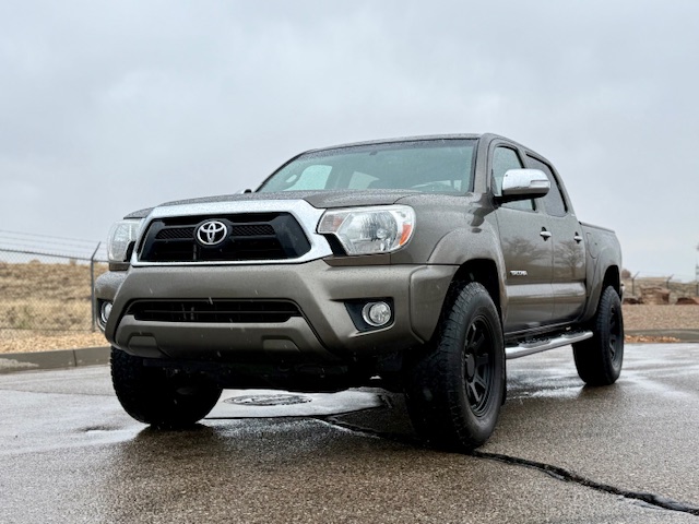 2013 Toyota Tacoma Double Cab TRD Off-Road Pickup 4D 5 ft