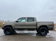 2013 Toyota Tacoma Double Cab TRD Off-Road Pickup 4D 5 ft