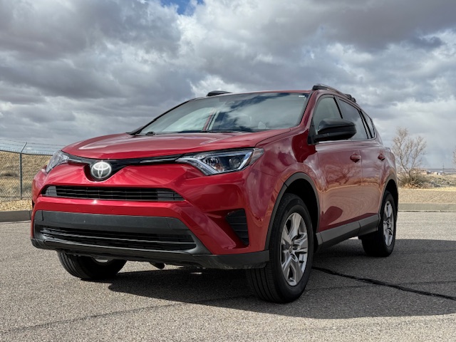 2017 Toyota RAV4 LE Sport Utility 4D