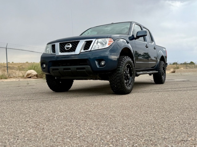 2019 Nissan Frontier Crew Cab PRO-4X Pickup 4D 5 ft