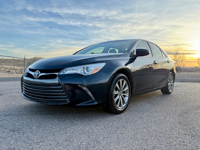 2015 Toyota Camry XLE Sedan 4D