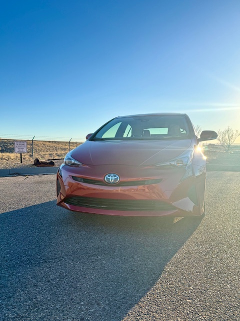 2018 Toyota Prius III Hatchback 4D