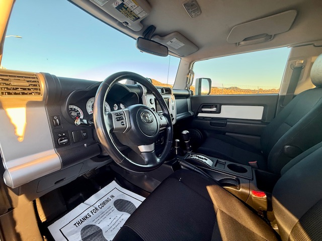 2013 Toyota FJ Cruiser Sport Utility 2D