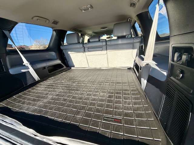 2016 Toyota Sequoia SR5 Sport Utility 4D