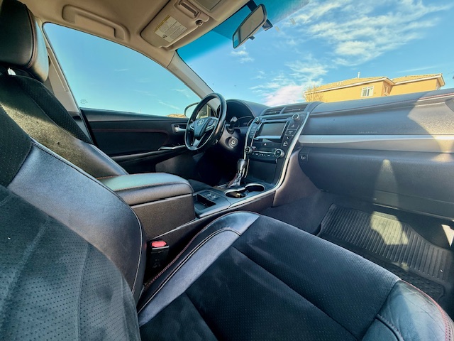 2015 Toyota Camry XSE Sedan 4D