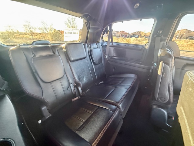 2014 Dodge Grand Caravan Passenger R/T Minivan 4D