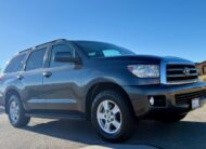 2016 Toyota Sequoia SR5 Sport Utility 4D