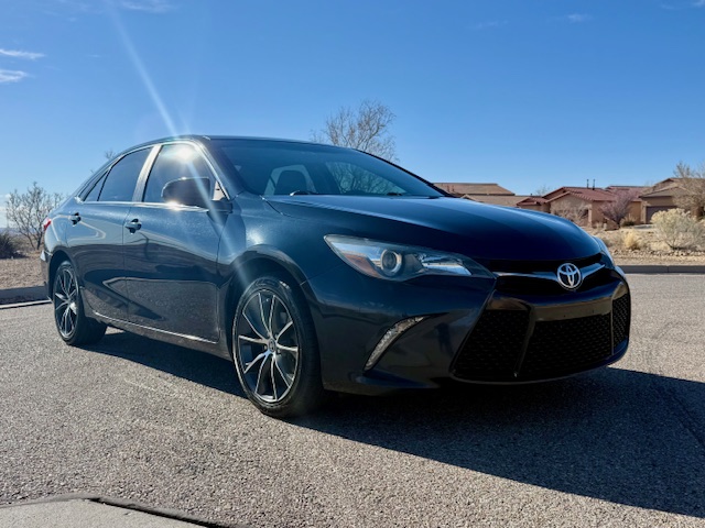 2015 Toyota Camry XSE Sedan 4D