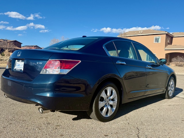 2010 Honda Accord EX-L Sedan 4D