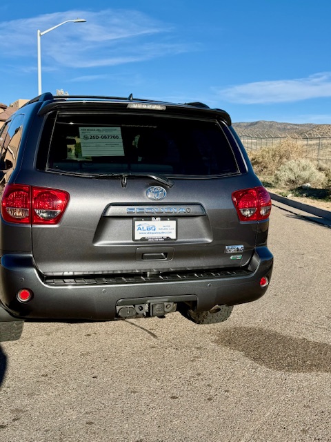 2016 Toyota Sequoia SR5 Sport Utility 4D