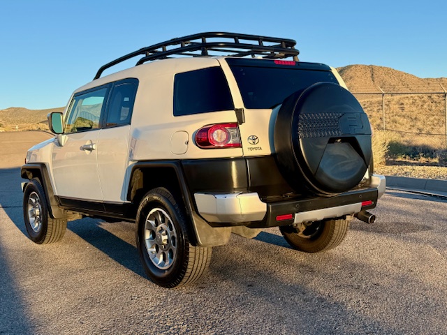 2013 Toyota FJ Cruiser Sport Utility 2D