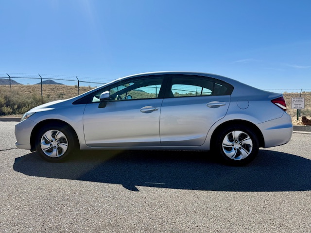 2013 Honda Civic LX Sedan 4D
