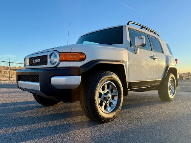 2013 Toyota FJ Cruiser Sport Utility 2D