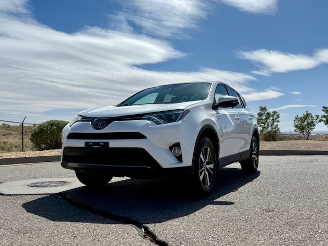 2018 Toyota RAV4 XLE Sport Utility 4D