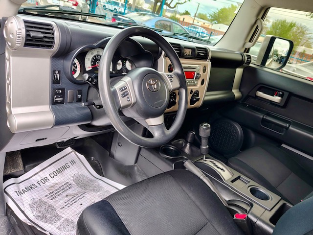 2014 Toyota FJ Cruiser Sport Utility 2D