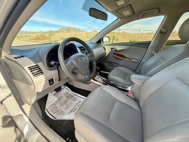 2009 Toyota Corolla XLE Sedan 4D