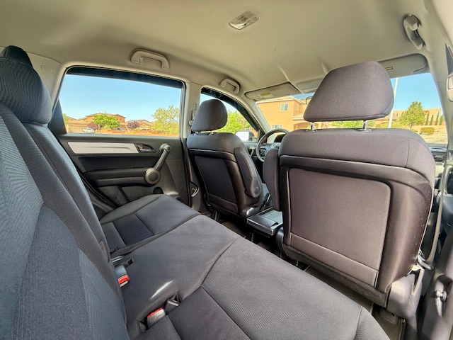 2010 Honda CR-V LX Sport Utility 4D